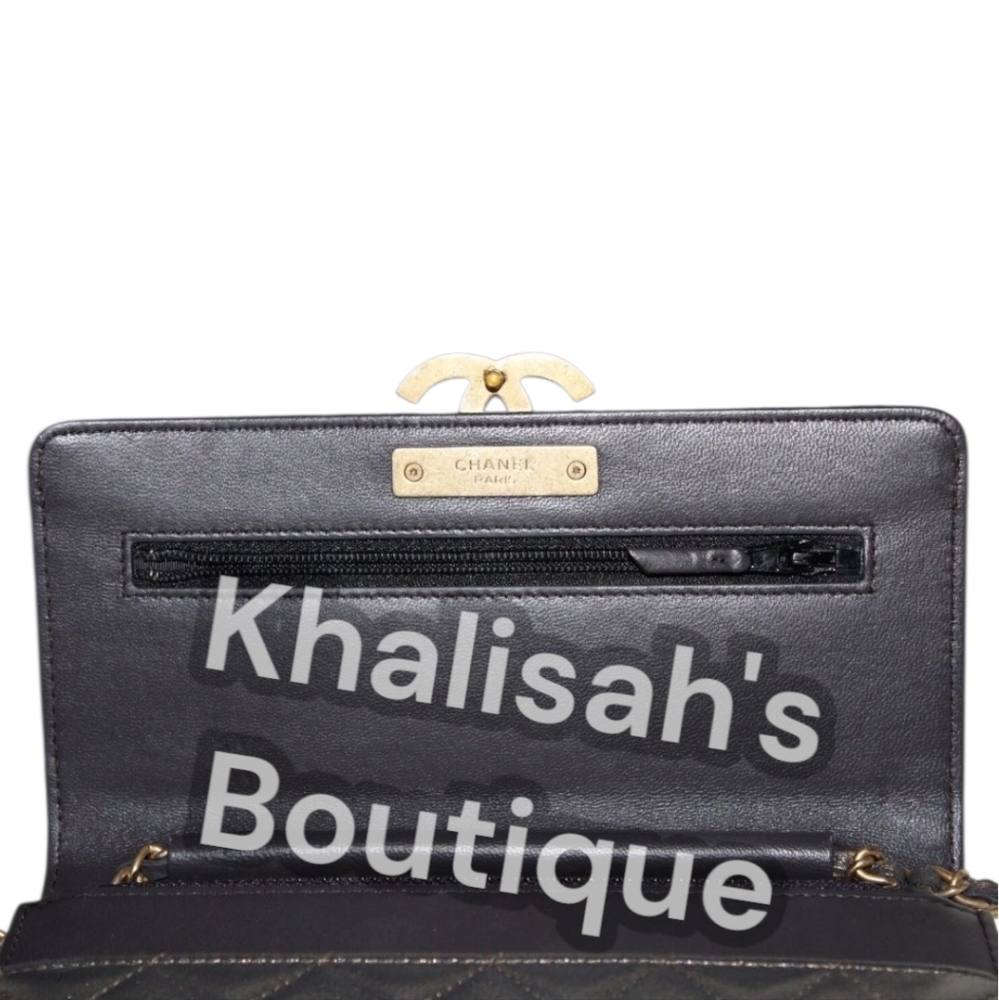 Rare CHANEL Metallic Quilted Clutch Gold Leather WOC Mini Crossbody Bag Like New - Picture 11 of 16